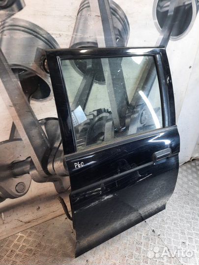 Дверь задняя левая Mitsubishi L200 внедорожник