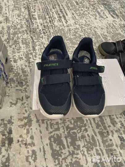 Кроссовки капика 31