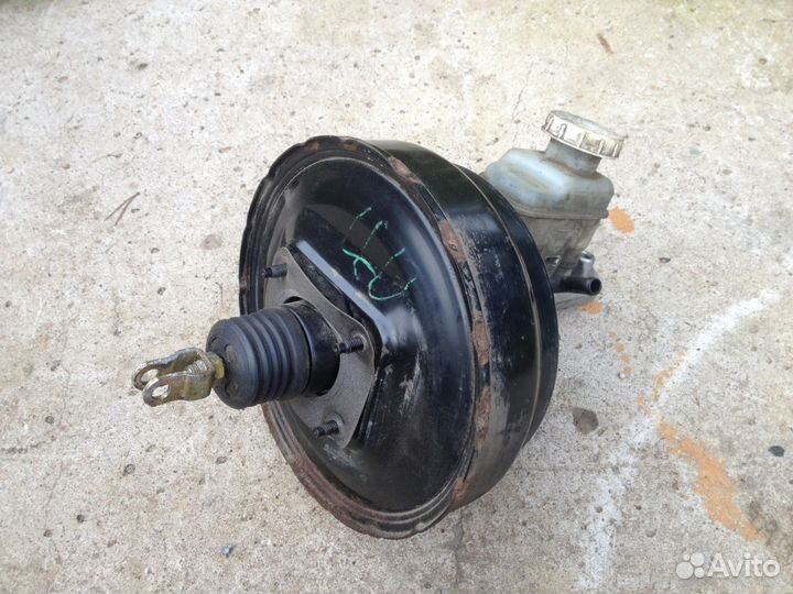 Вакуумный усилитель тормозов Mitsubishi Lancer 9