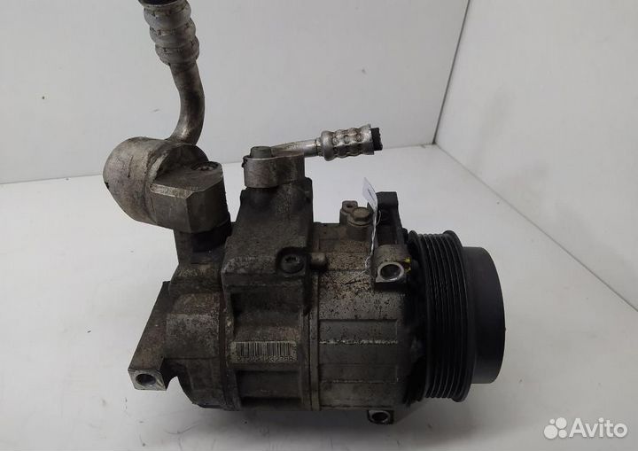 Компрессор системы кондиционирования Mercedes-Benz