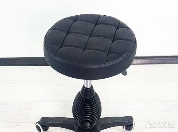 Стул для мастера педикюра, косметолога