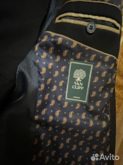 Мужской костюм Van cliff