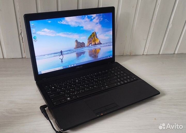 Ноутбук asus X54H