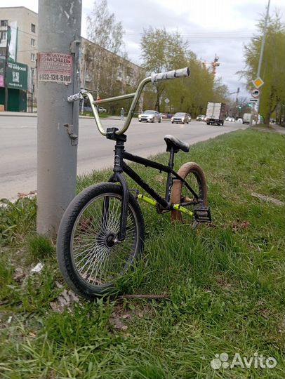 Трюковой велосипед bmx