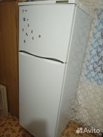 Холодильник атлант бу