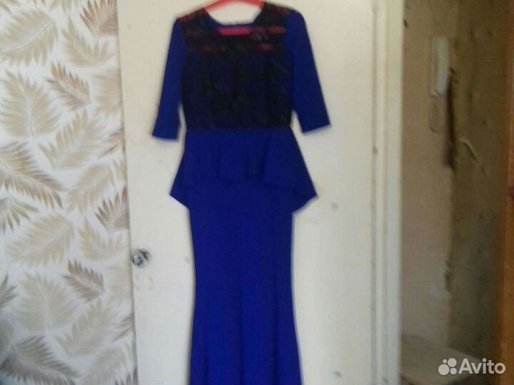 Вечернее платье в пол 40