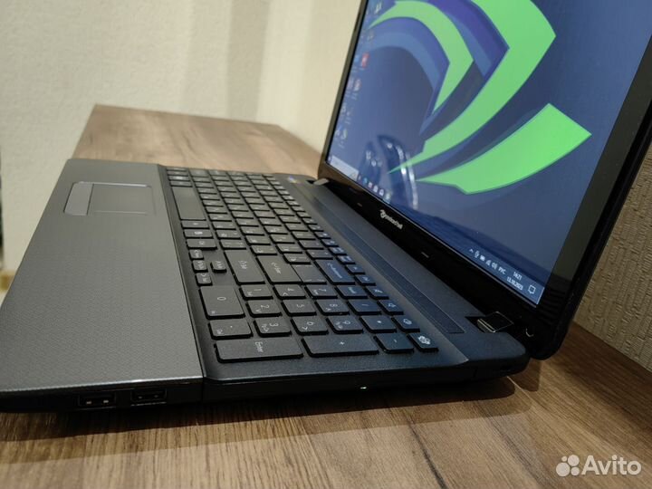 Acer i5 / 8 gb / SSD 256 gb