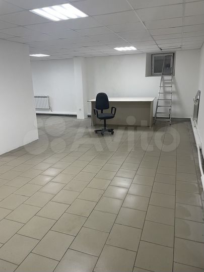 Свободного назначения, 140 м²