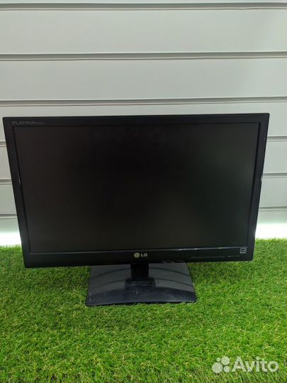 Монитор. LG E204