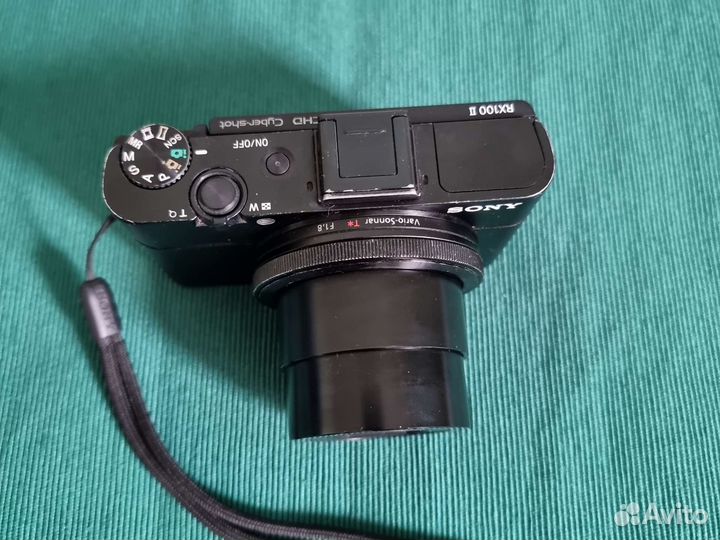 Компактный фотоаппарат sony Cyber-shot RX100 II
