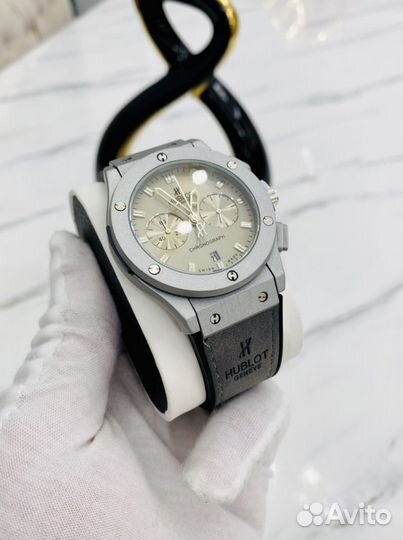 Часы hublot мужские серый