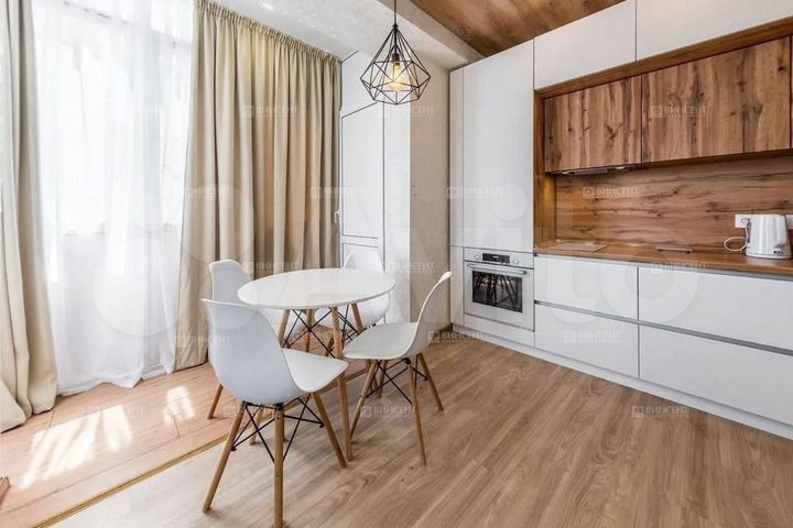 2-к. квартира, 63 м², 8/19 эт.