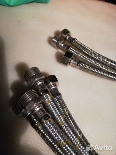 Газовая подводка (шланги)