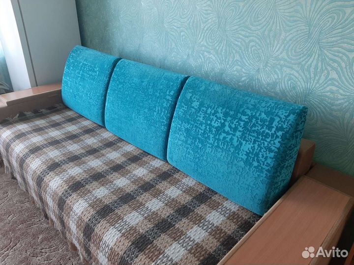 Подушки для дивана большие