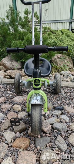 Детский трехколесный велосипед