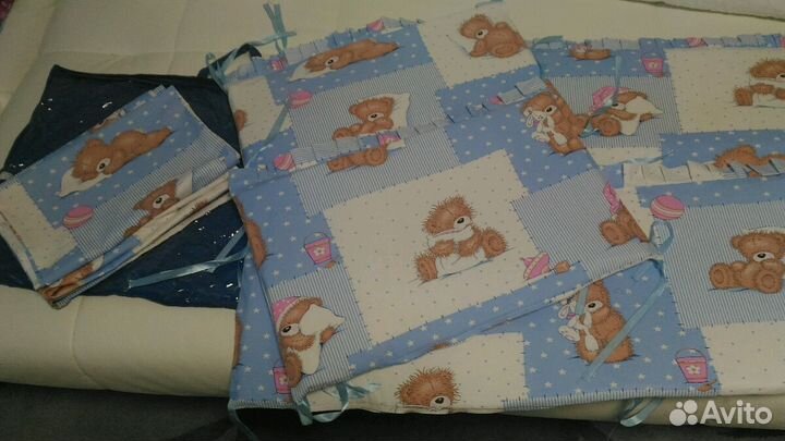 Комплект в кроватку