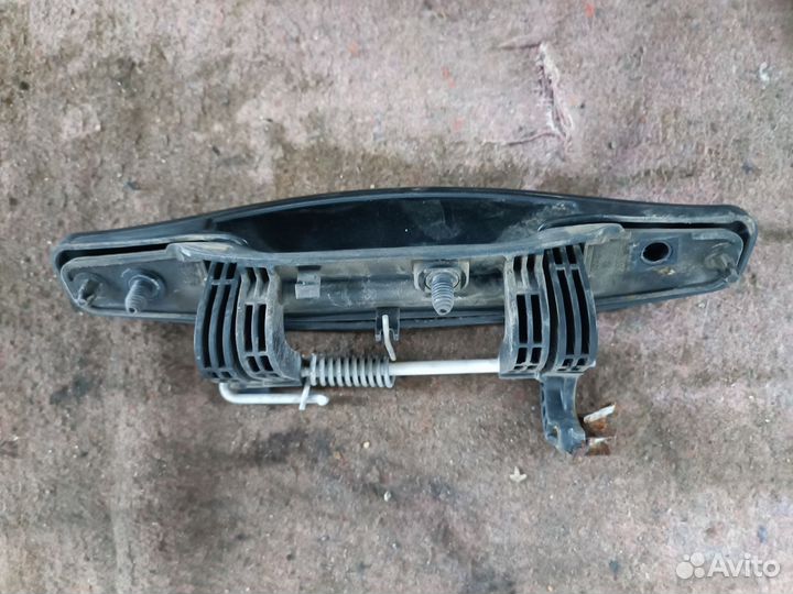 Ручка задняя левая renault sandero