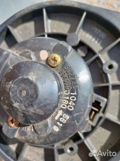 Моторчик печки Mitsubishi Lancer 9 1.6 4G18 2006