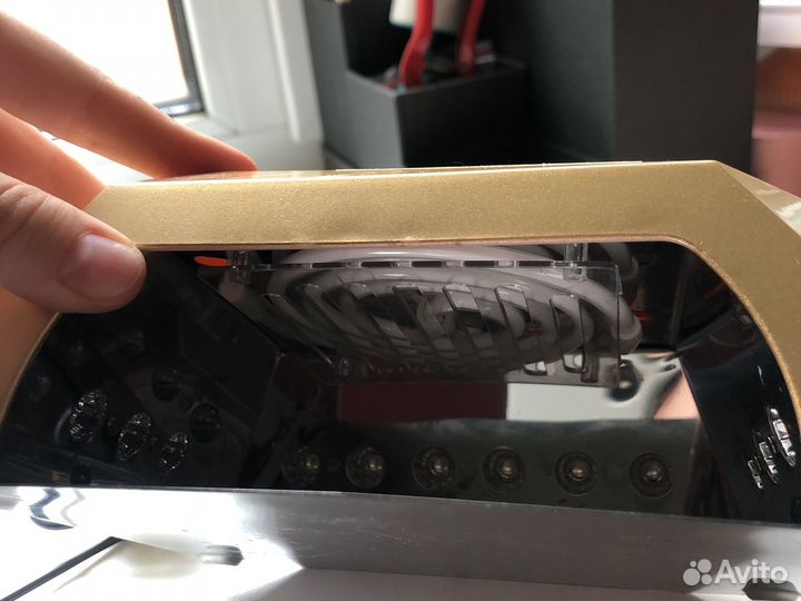 Лампа для маникюра