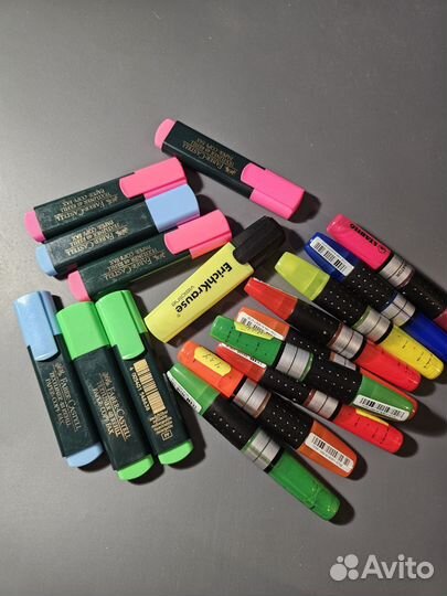 Канцелярия карандаши ручки