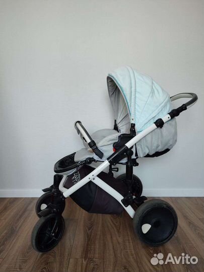 Коляска Tutis Zippy Viva 2 в 1