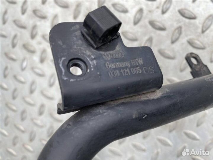 Трубка охлаждения Audi A3 (8Pa)