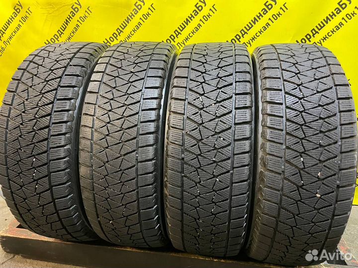 Bridgestone Blizzak DM-V2 215/60 R17 97S