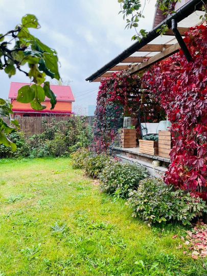 Дом 126 м² на участке 6 сот.