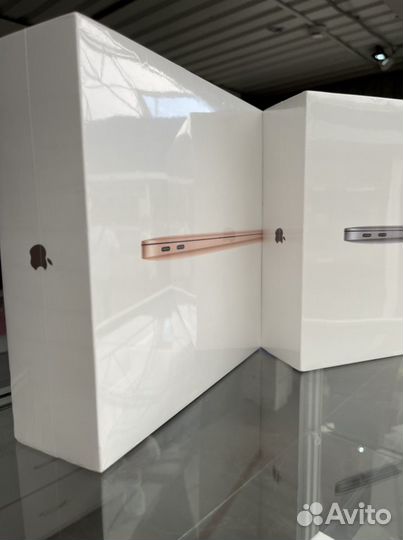 Macbook Air 13(2020) M1 8/256