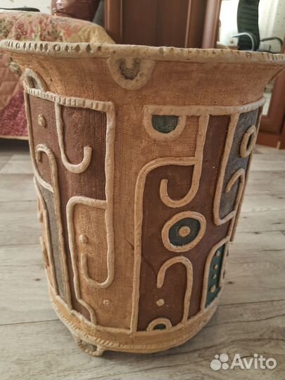 Кашпо напольное