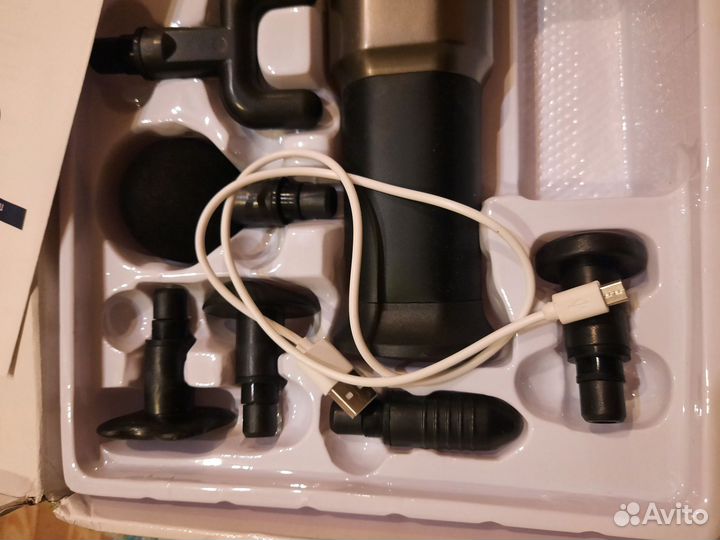 Перкуссионный массажер deko