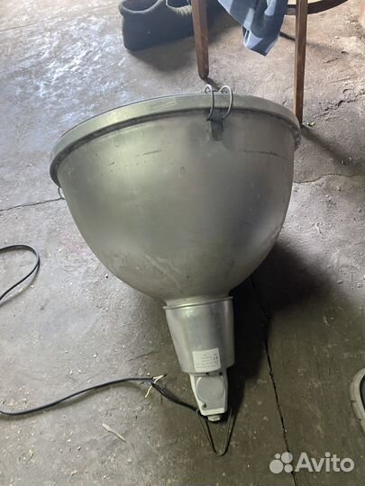 Фонарь уличный