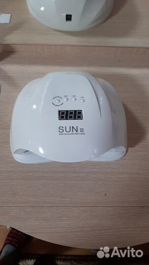 Лампа для сушки ногтей
