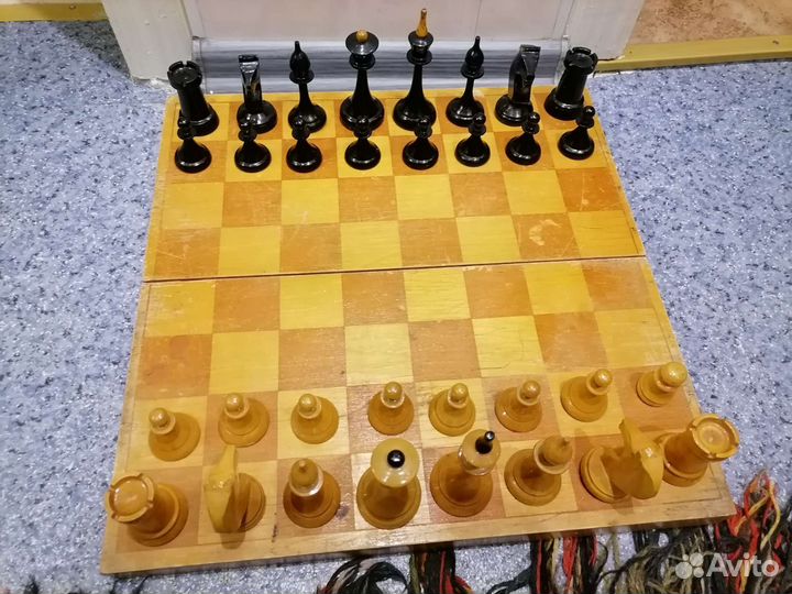 Шахматы СССР дерево резные