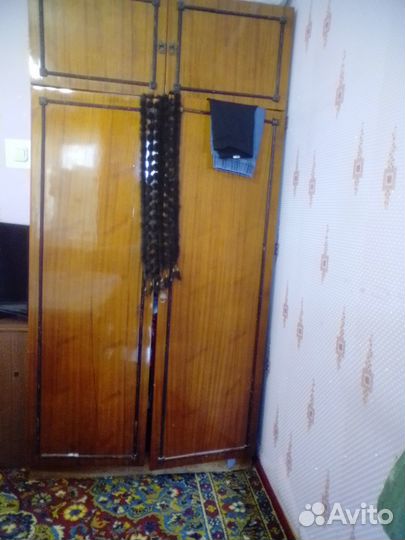 Продам спальный гарнитур