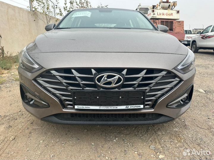 Hyundai i30 1.5 AT, 2023, 14 км