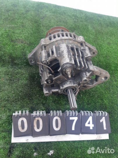 Генератор Isuzu Elf 4HF1 1993