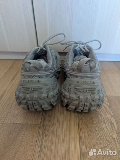 Кроссовки Balenciaga Defender