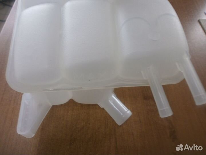 Бачок расширительный Форд Фокус 2 / Мазда 3