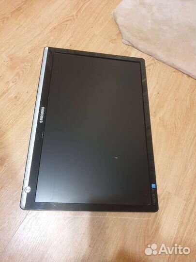 Монитор Samsung 22 дюйма
