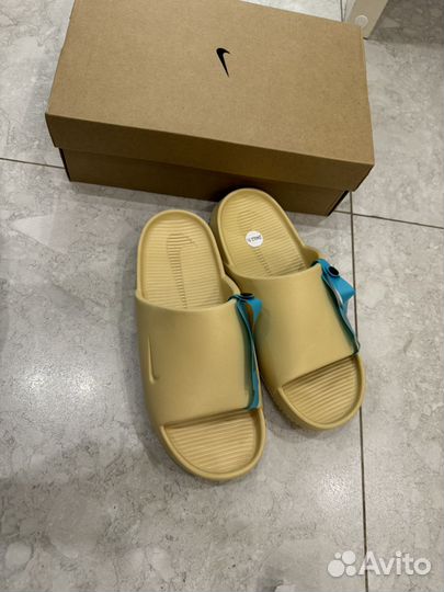 Шлепанцы женские