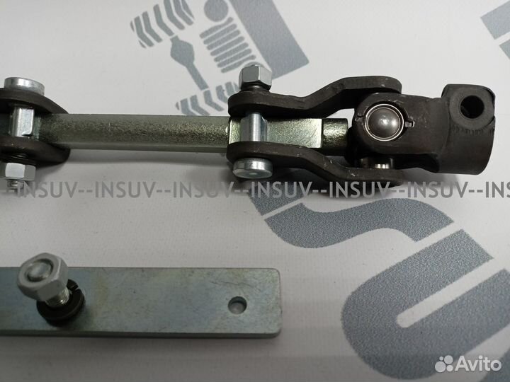 Карданчик с кронштейнами для уст. рег.колонки Нива