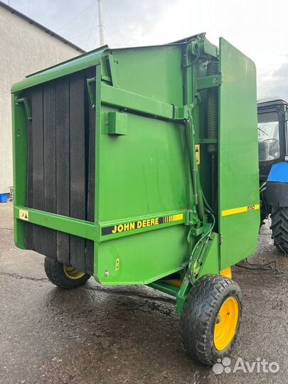 Пресс-подборщик John Deere 550, 1992