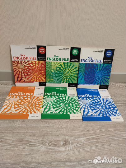 Учебник по английскому языку New English file