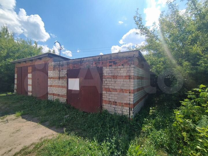 Гараж, > 30 м²