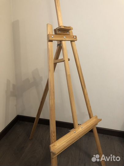 Мольберт художественный