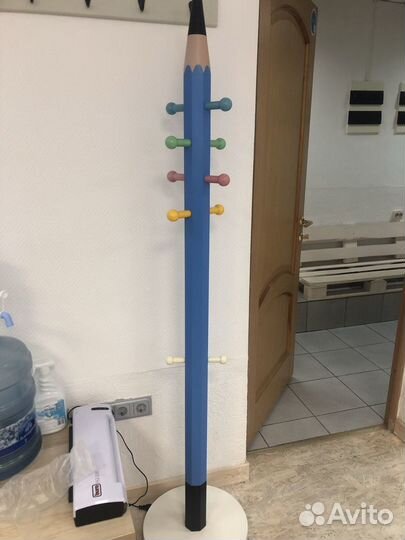 Вешалка напольная карандаш детская