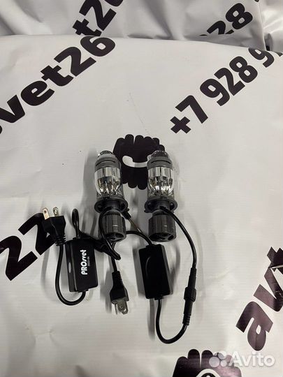 Лампочка LED H4 Двухлинзовая