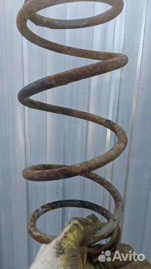 Пружина передняя Рено Логан