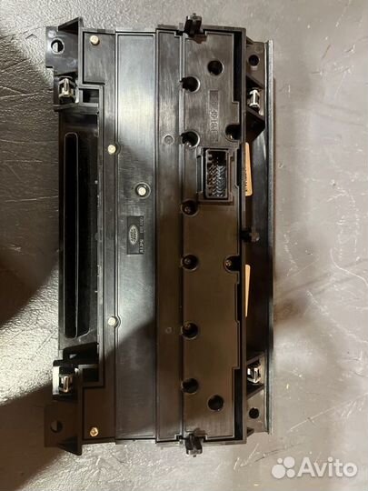 Блок управления климат-контролем Land Rover Range